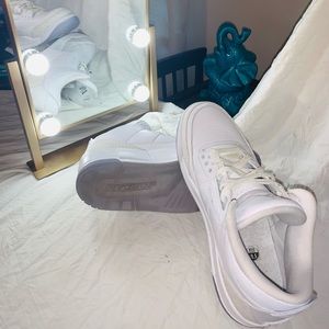 Jordan 3 retro (Pure White)